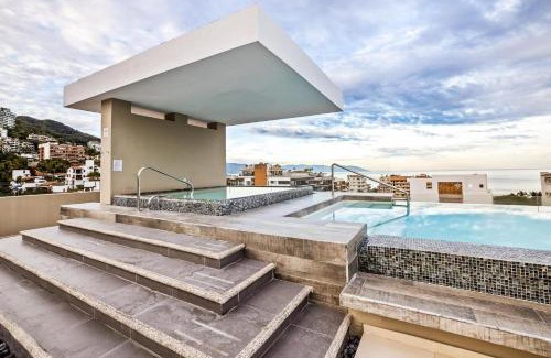 Emiliano Zapata Apartment | Skyloftpv by LOFT268