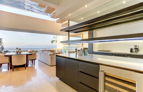 Alta Vista Apartment | SohoPV Penthouse Rooftop Pool & Stunning Ocean Views