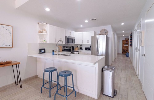 Sandy Beach Condo | Sonoran Spa E301 - 3 BR Next to the Pool, High Speed Wi-Fi - Beachfront Upper Floor Luxury Condo