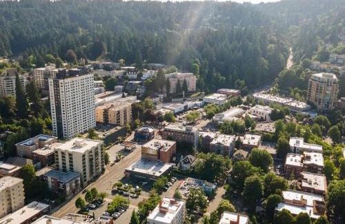 Nob Hill House | Stay Portland - 7BR 1906 Carl & Margaret Hoeber World's Fair House