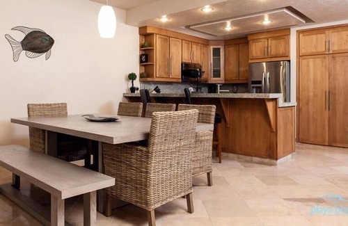 San Carlos Condo | Stunning 14th floor Luxury Condo w private balcony and epic ocean views - Playa Blanca by RedAwning