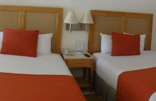 Campo de Golf Fonatur Hotel | Stunning 1BR Condo with Outdoor Pool