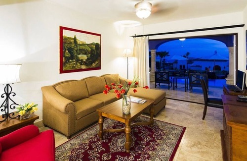 Los Cabos Villa | Stunning 3 BR Villa at Hacienda Encantada in Cabo! New Years Week!nSleeps 10!
