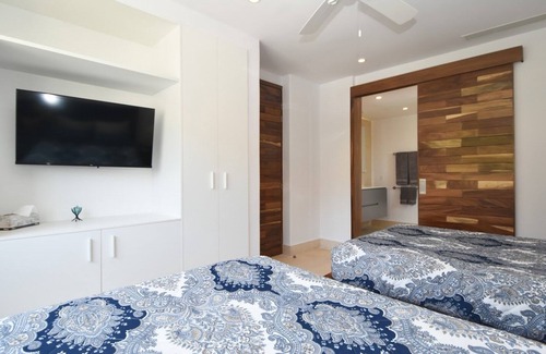 South Shore Hotel Area Condo | Stunning views, luxurious living, Coveted "A" corner condo