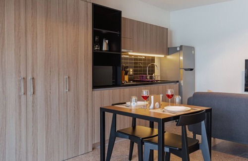 Lomas de Sotelo Apartment | Stylish Studio with Gym & Pool Access VIATO HOMES