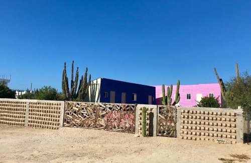 La Ventana House | Susu’Z Village Hostel and Rooms