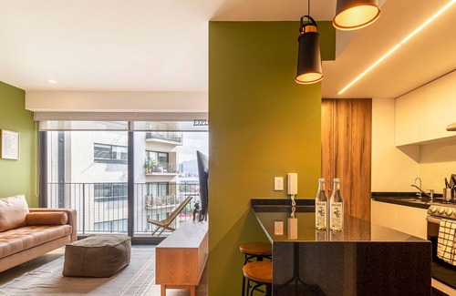 Hipodromo Condesa Apartment | Taman by Kukun Summar