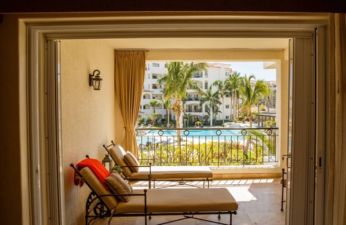 Zona Hotelera Condo | TBA 1202- AMAZING TWO BEDROOMS WITH GREAT VIEW TO THE OCEAN