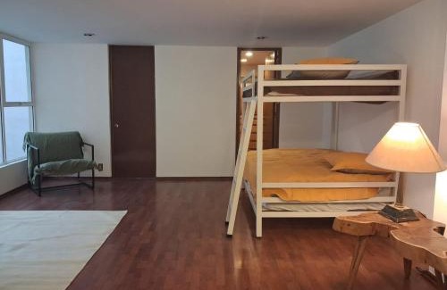 Polanco Hostel | The George Elliot hostel