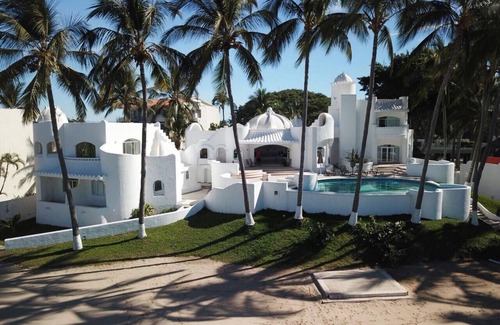 Nuevo Vallarta House | Unique Beachfront Luxury Residence: Private Beach, 5 Br, Sleeps Up to 15