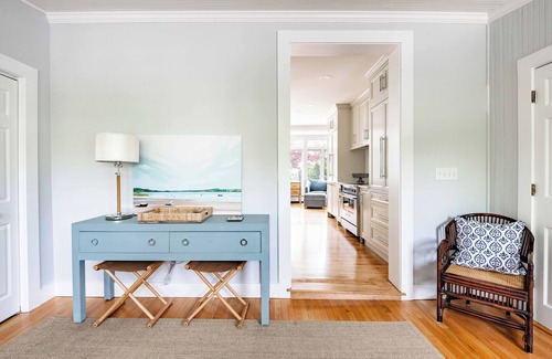 Kennebunk House | Updated 5 Bedroom, 3.5 Bathroom, Walk to Dock Square & 3/4 mile to Goochs Beach!