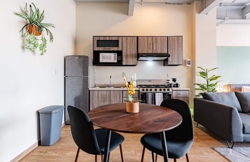 Zona Rosa Apartment | VH | Loft Roma Nte | Modern and Spacious | 312