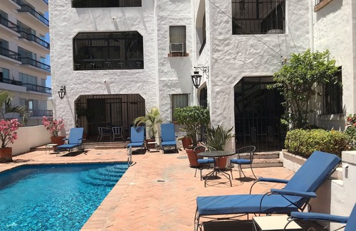 Emiliano Zapata Condo | Views, Location, Views