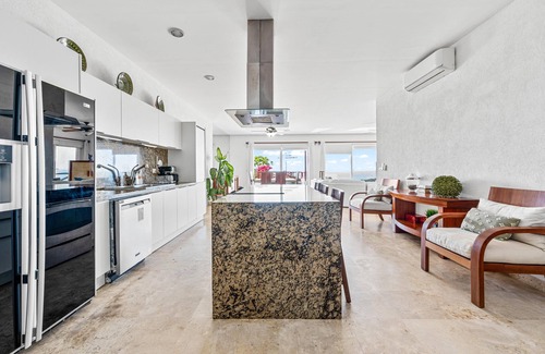 North End Condo | Villa Alhelí, Oceanview Escape with Private Pool