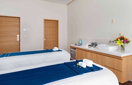 El Tezal Resort | Villa Cabo 3 bedroom penthouse hot tub loaded amenities