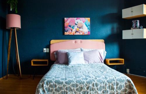 Zona Rosa Hostel | Wanderlust District