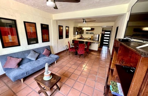 Las Glorias Apartment | Well located apartment in PV (Versalles)
