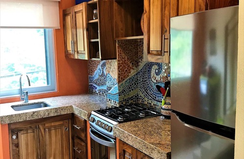 Bucerias House | ZONA DORADA~1 BED/1 1/2 BATH~1 BLOCK to BEACH~FULL KITCHEN~A/C~LAUNDRY~HEAT POOL
