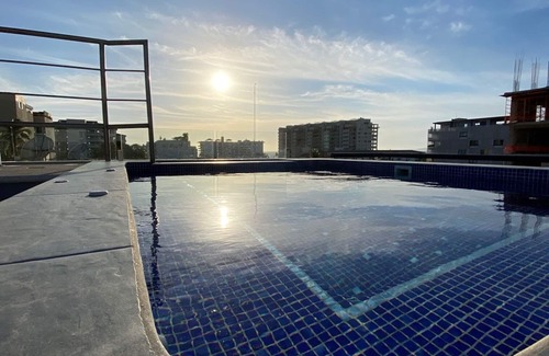 Emiliano Zapata Apartment | Zona Romantica A/C WIFI Roof Top/Pool Private Balcony Apt#5