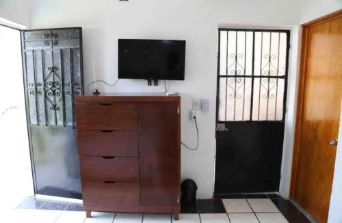 Emiliano Zapata Apartment | 09 Habitación Independiente en Zona Romántica a solo 3 cuadras de la playa