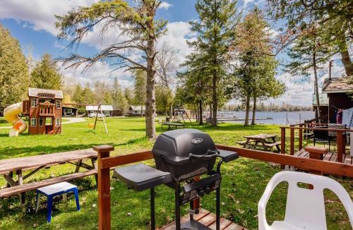 Bobcaygeon House | 1-Bedroom Cottage #2 - Ambleside