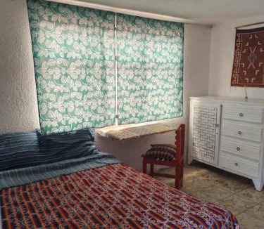 De La Merced House | 1 Double Bed Room Private Bathroom Centro Historico 300Mb