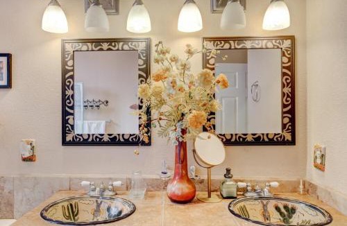 Villas de Las Palmas Villa | 1 Min Walk to Beach - Sleeps 14 - AC - WiFi - Near Malecón