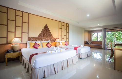 Makham Tia Hotel | 100 Islands Resort & Spa