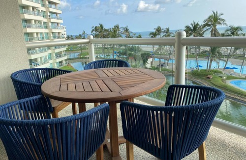 Playa Diamante Apartment | 100 m² Apartment ∙ 4 bedrooms ∙ 15 guests