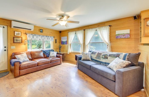 Belfast Cottage | 101 m² Cabin ∙ 1 bedroom ∙ 6 guests