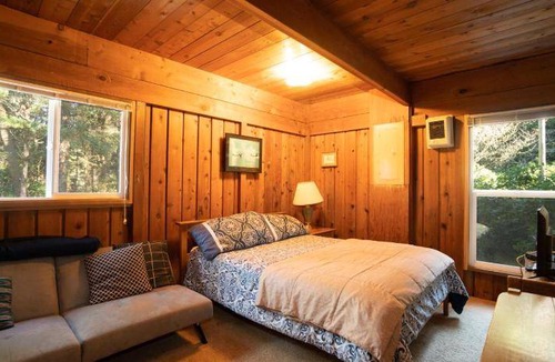 Otter Rock House | 107 m² House ∙ 4 bedrooms ∙ 6 guests