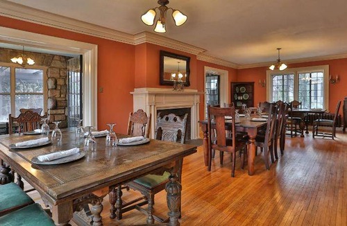 Burns Park Bed & Breakfast | 110 m² Bed and breakfast ∙ 6 guests