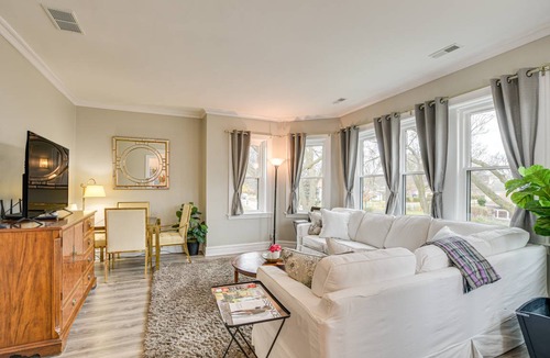 Evanston Apartment | 111 m² Apartment ∙ 2 bedrooms ∙ 6 guests