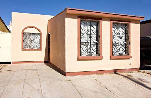 Juarez Municipality House | 12 m² House ∙ 3 bedrooms ∙ 6 guests