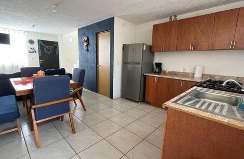 Toluquilla House | 120 m² House ∙ 1 bedroom ∙ 1 guest