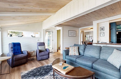 Weeks Mills House | 123 m² House ∙ 2 bedrooms ∙ 6 guests