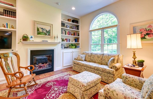 Flushing Township Cottage | 130 m² Cabin ∙ 3 bedrooms ∙ 6 guests