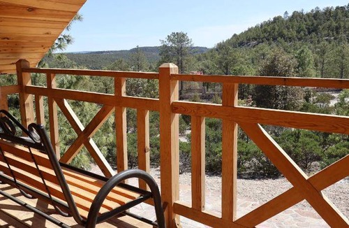 Creel Ski Chalet | 130 m² Chalet ∙ 2 bedrooms ∙ 12 guests