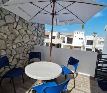 Cerritos House | 130 m² House ∙ 4 bedrooms ∙ 10 guests
