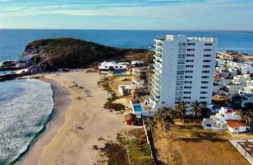 Cerritos Resort | 130 m² Resort ∙ 2 bedrooms ∙ 6 guests