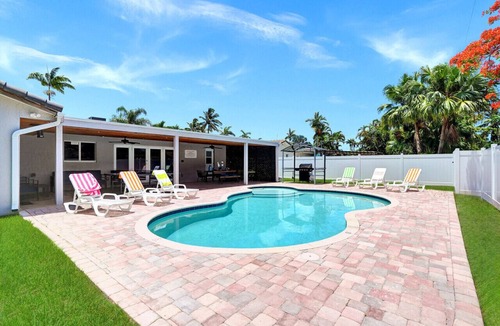 South Lake Villa | 1301 Rodman St Hollywood FL