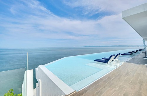 South Shore Hotel Area Apartment | 139 m² Apartment ∙ 2 bedrooms ∙ 4 guests