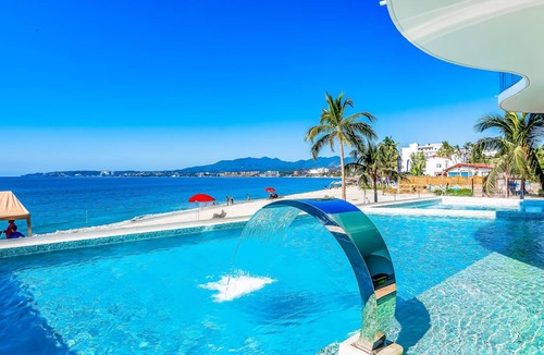 Bucerias Condo | 143 m² Condo ∙ 3 bedrooms ∙ 6 guests