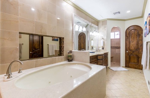 La Choya Condo | 149 m² Condo ∙ 3 bedrooms ∙ 8 guests