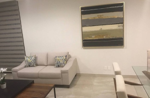 Zona Minerva Apartment | 150 m² Apartment ∙ 3 bedrooms ∙ 6 guests
