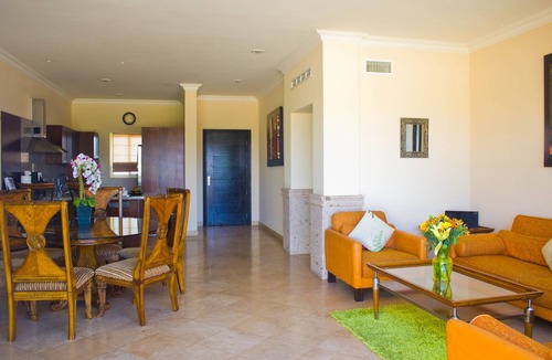 El Medano Ejidal Condo | 1700 SQ FT Penthouse at Medano Beach,Cabo San Lucas