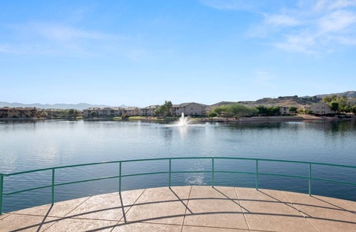 Foothills House | 178 m² House ∙ 3 bedrooms ∙ 8 guests