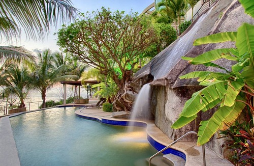 Boca de Tomatlan Villa | 1858 m² Villa ∙ 8 bedrooms ∙ 24 guests