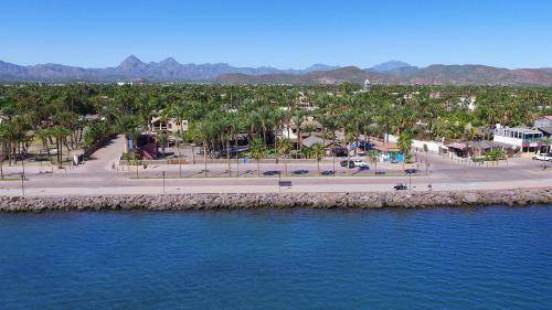 Loreto House | 195 m² Motel ∙ 2 bedrooms ∙ 6 guests