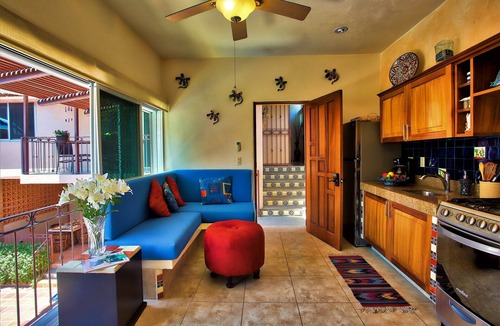Bucerias House | 1BED/1BATH~ZONA DORADA~1 BLOCK to BEACH~FULL KITCHEN~HEATED POOL~A/C~LAUNDRY